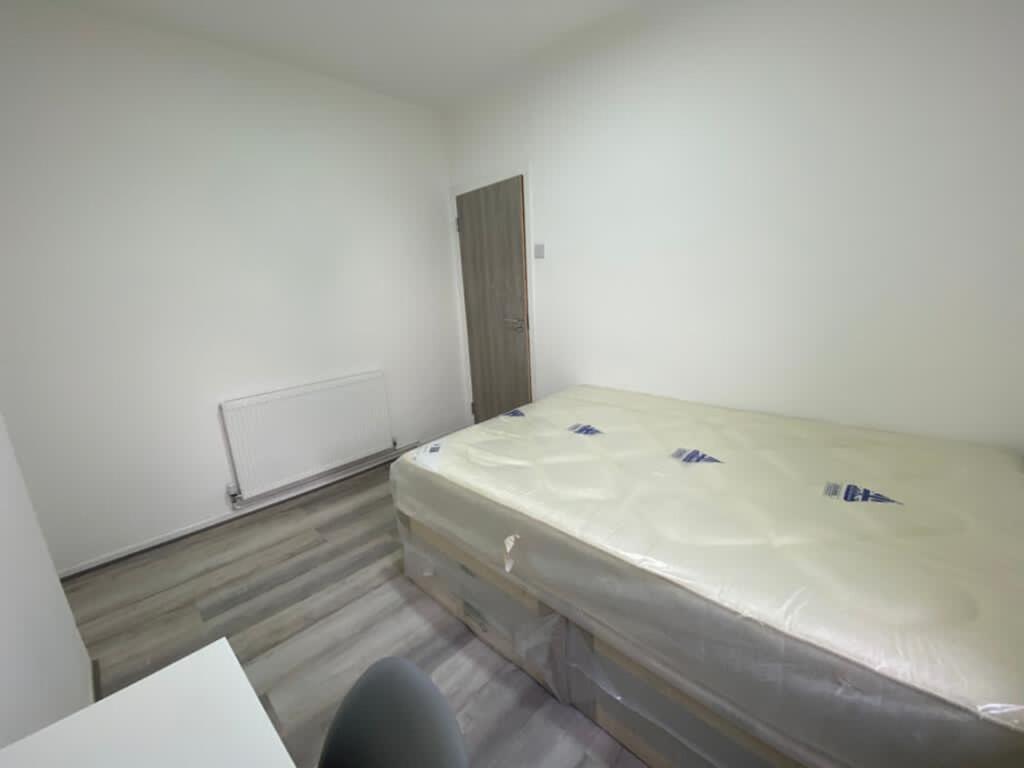 Additional property image - Daniel Street, Cardiff, CF24