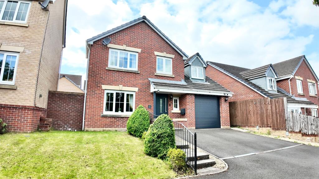 Main image of property: Woodside Drive, Newbridge, NP11