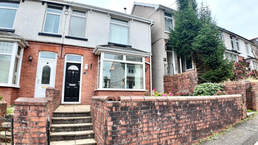 Main image of property: Grove Estate, Pontnewynydd, NP4