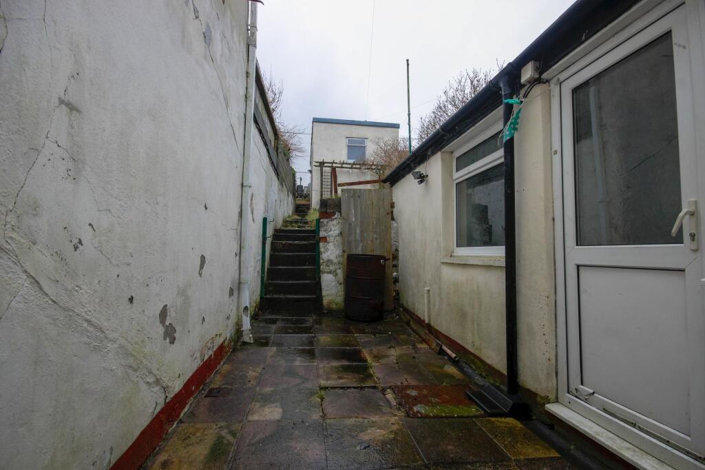Additional property image - Cardiff Road, Bargoed, CF81