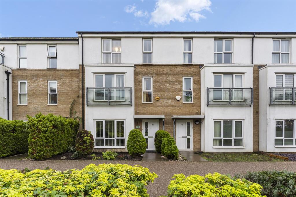 Main image of property: Spring Promanede, West Drayton