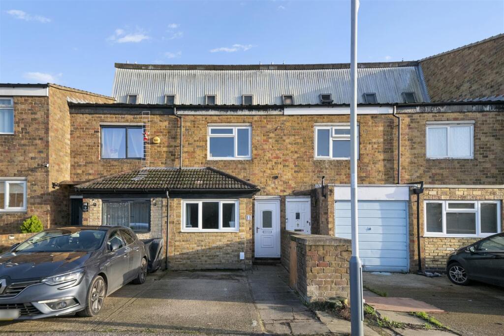 Main image of property: St. Clement Close, Uxbridge