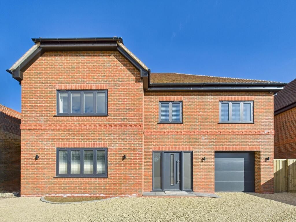 Main image of property: Aldermaston Road, Pamber Green, Tadley, RG26