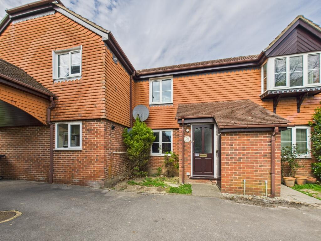 Main image of property: Finch Close, Tadley, RG26