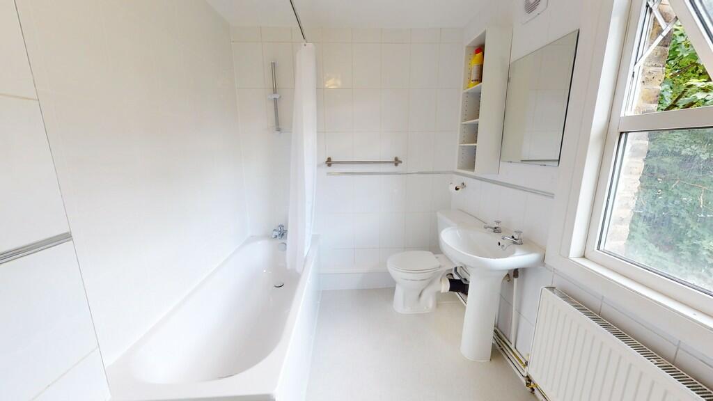 1 bedroom apartment for rent in One bedroom flat in Norbury, SW16