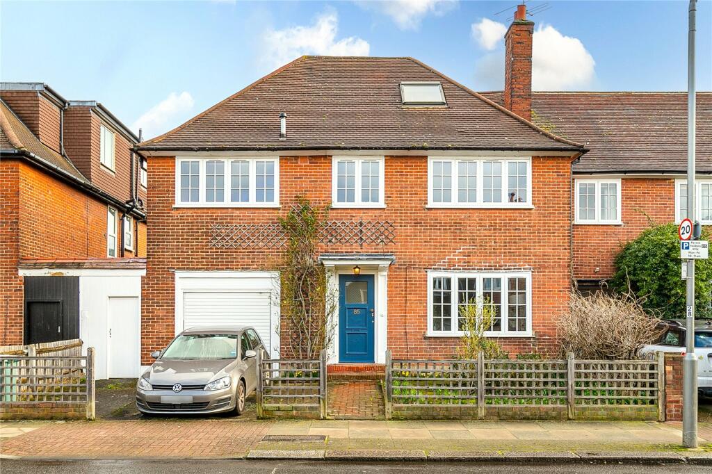 6 bedroom house for sale in Ellerton Road, London, SW18