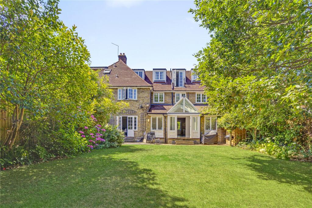 Main image of property: Ellerton Road, London, SW18