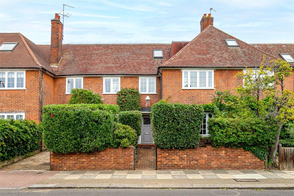 Main image of property: Ellerton Road, London, SW18