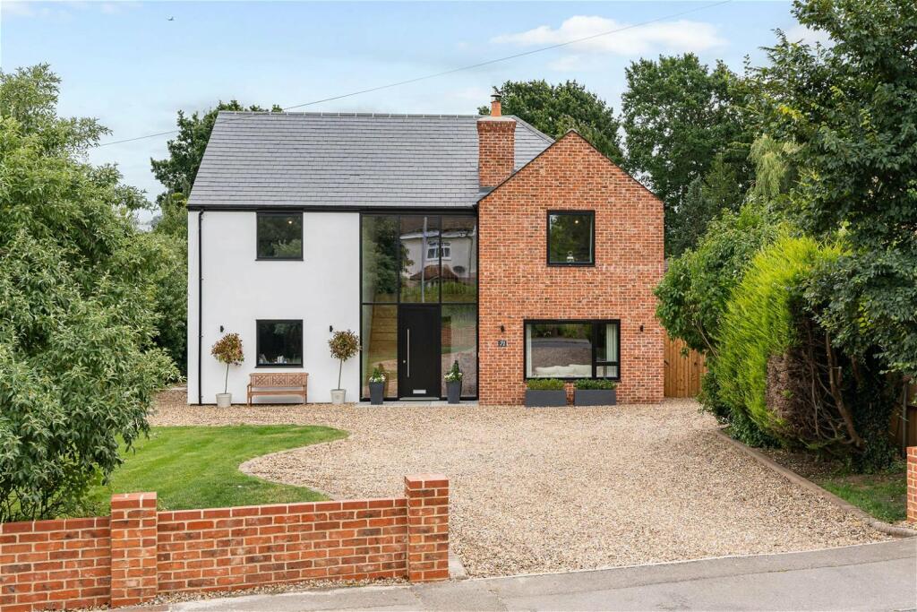 Main image of property: Galleywood Road, Great Baddow near Chelmsford