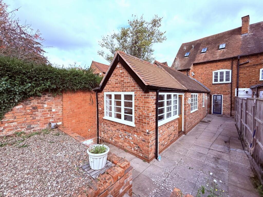 Main image of property: High Street, Pershore