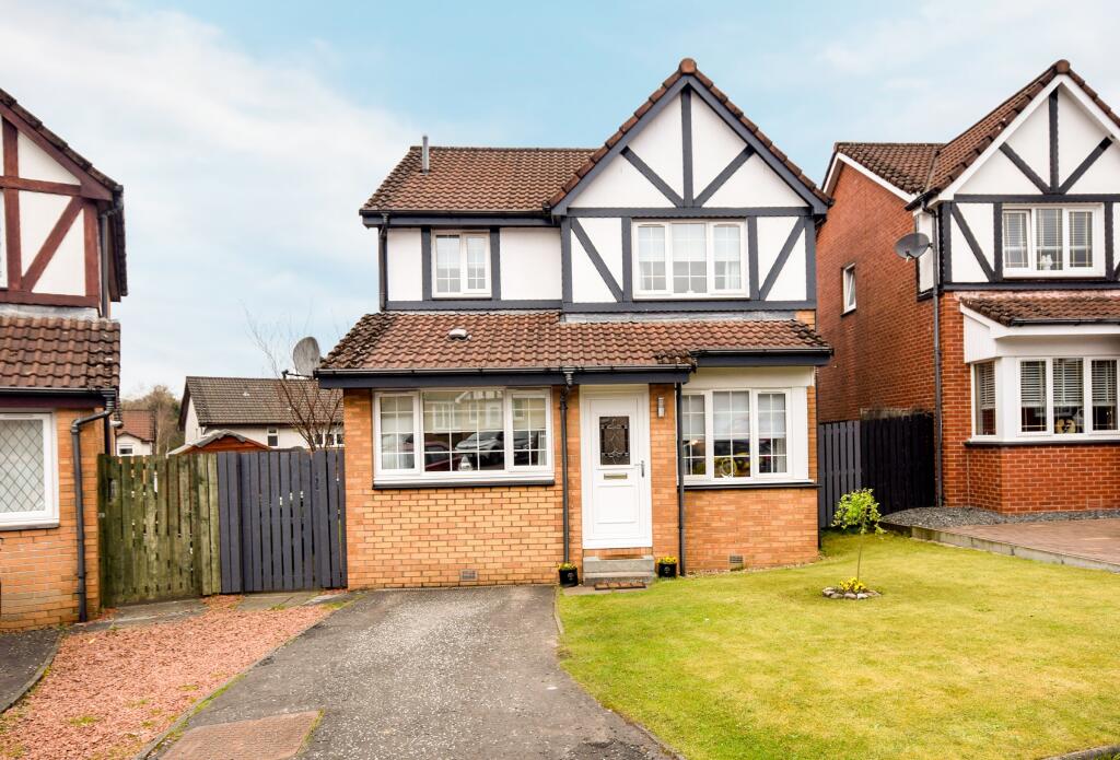 4 bedroom detached house for sale in Moorcroft Drive, Airdrie, ML6