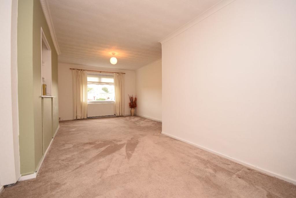 3 bedroom semidetached house for sale in Cheviot Crescent, Wishaw, ML2