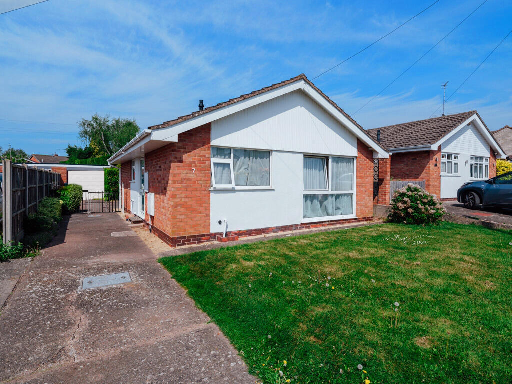 Main image of property: Hillcrest Rise, Worcester, Worcestershire.