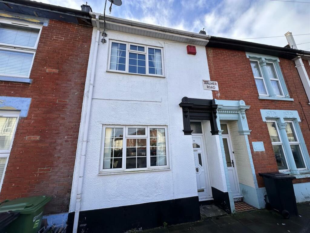 3 bedroom terraced house for sale in Walmer Road, Portsmouth, PO1