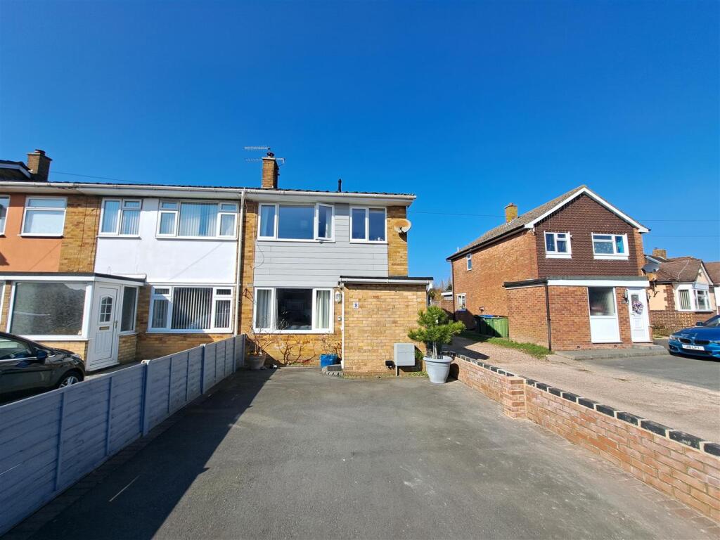 Main image of property: The Queensway, Portchester