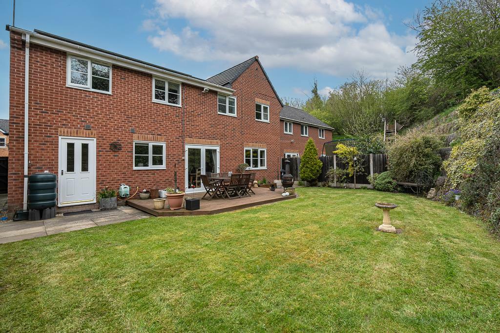 5 bedroom detached house for sale in Sandy Way, Winsford, CW7