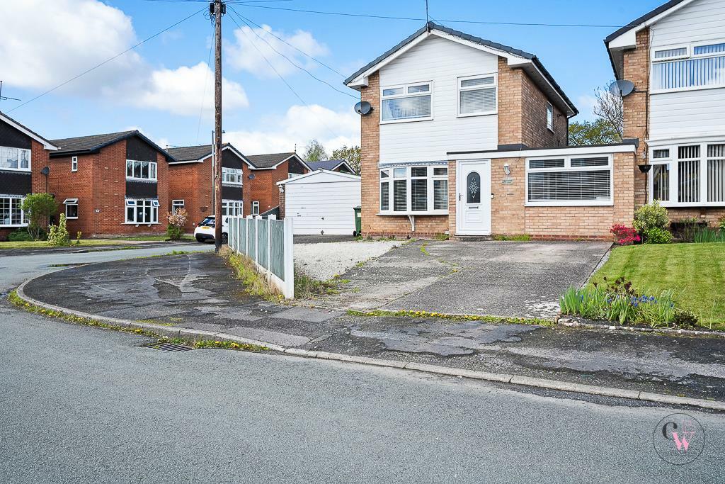 3 bedroom link detached house for sale in Caerleon Close, Winsford, CW7