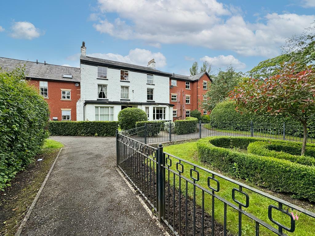 2 bedroom apartment for sale in Wharton Road, Winsford, CW7