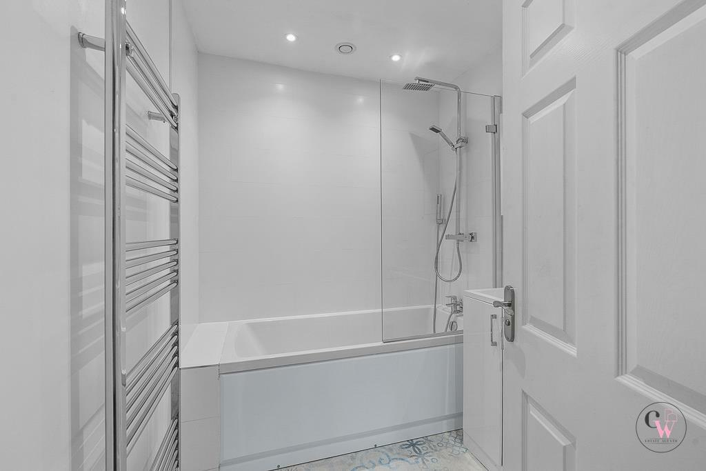 Additional property image - Torr Rise, Tarporley