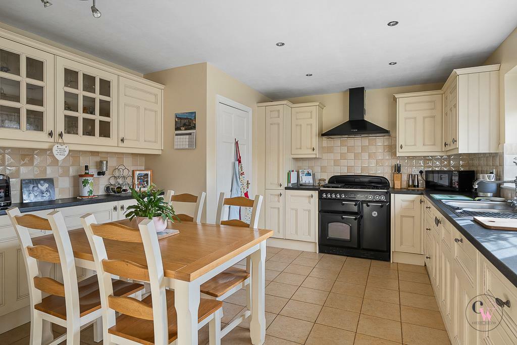 Additional property image - Peacock Avenue, Winsford