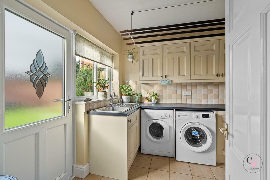 Additional property image - Peacock Avenue, Winsford