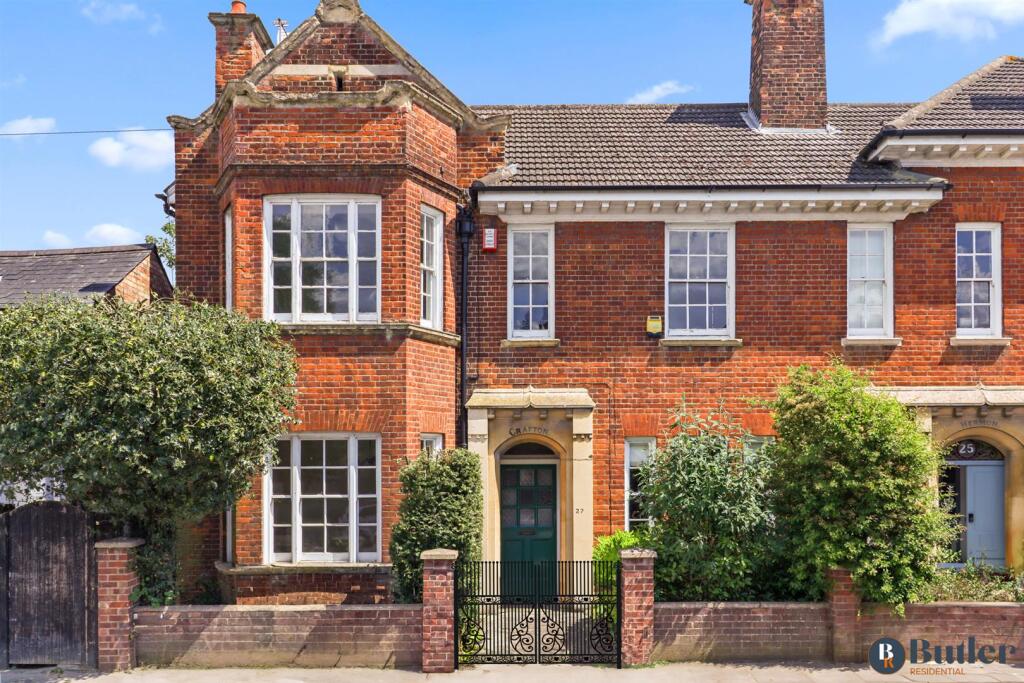 Main image of property: Shaftesbury Avenue, Bedford