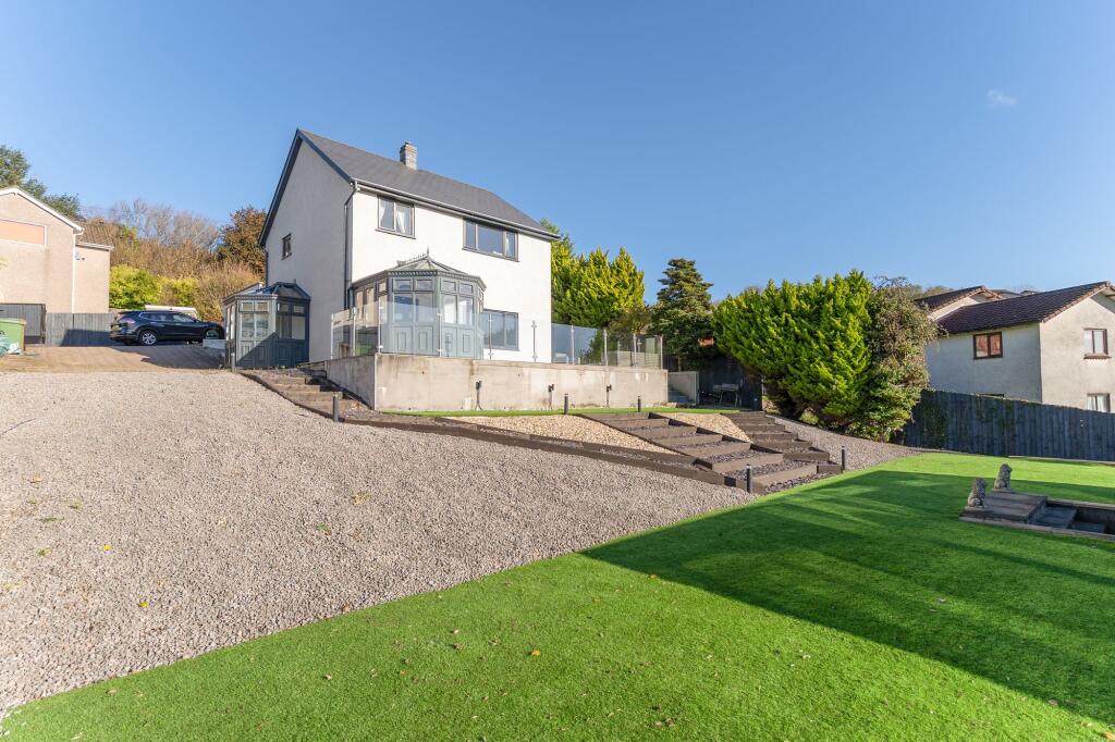 Main image of property: Risca, Newport, NP11