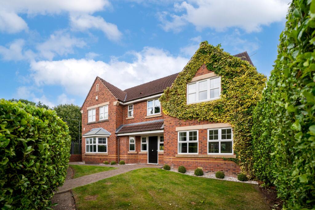 Main image of property: Stoneleigh Avenue, Moortown, Leeds