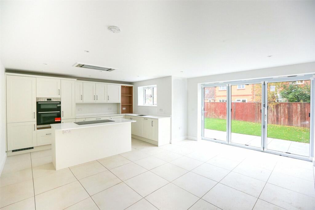 Additional property image - Alexandra Road, Coalpit Heath, Bristol, BS36