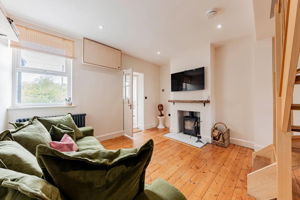 Main image of property: Oare, Faversham, ME13