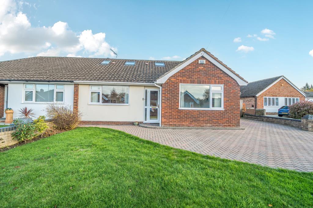 Main image of property: Cotmore Gardens,  Thame, Oxfordshire, OX9