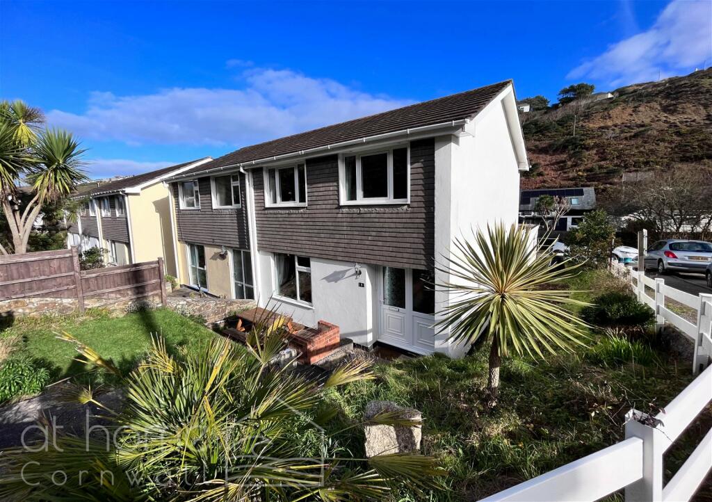 3 bedroom semidetached house for sale in Beach Road, Porthtowan, TR4