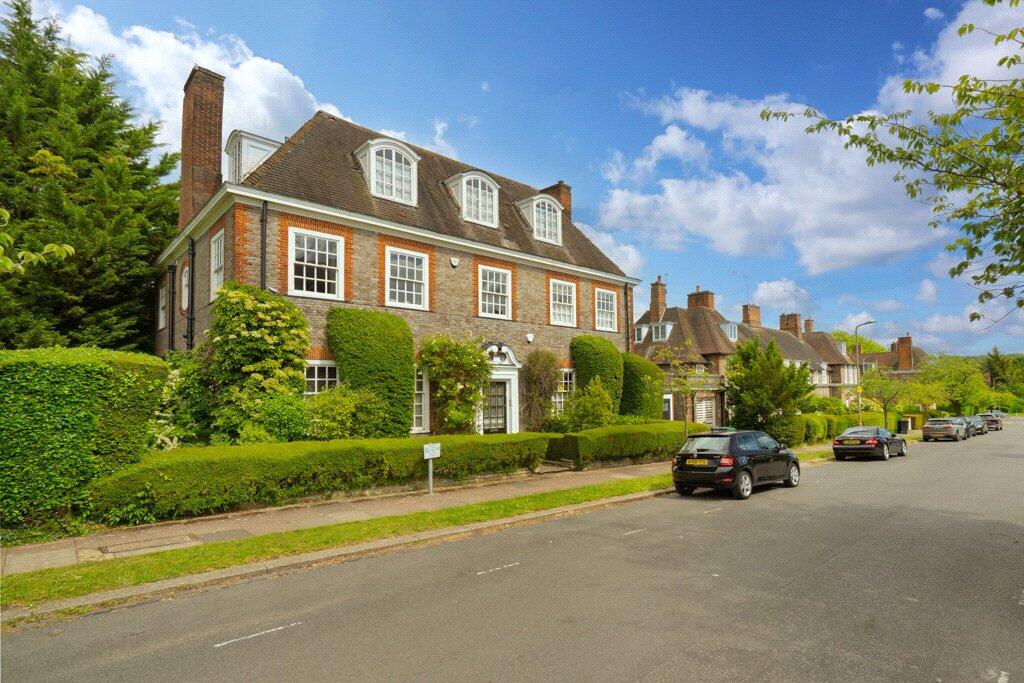 Main image of property: Heath Gate, Hampstead Garden Suburb, London, NW11