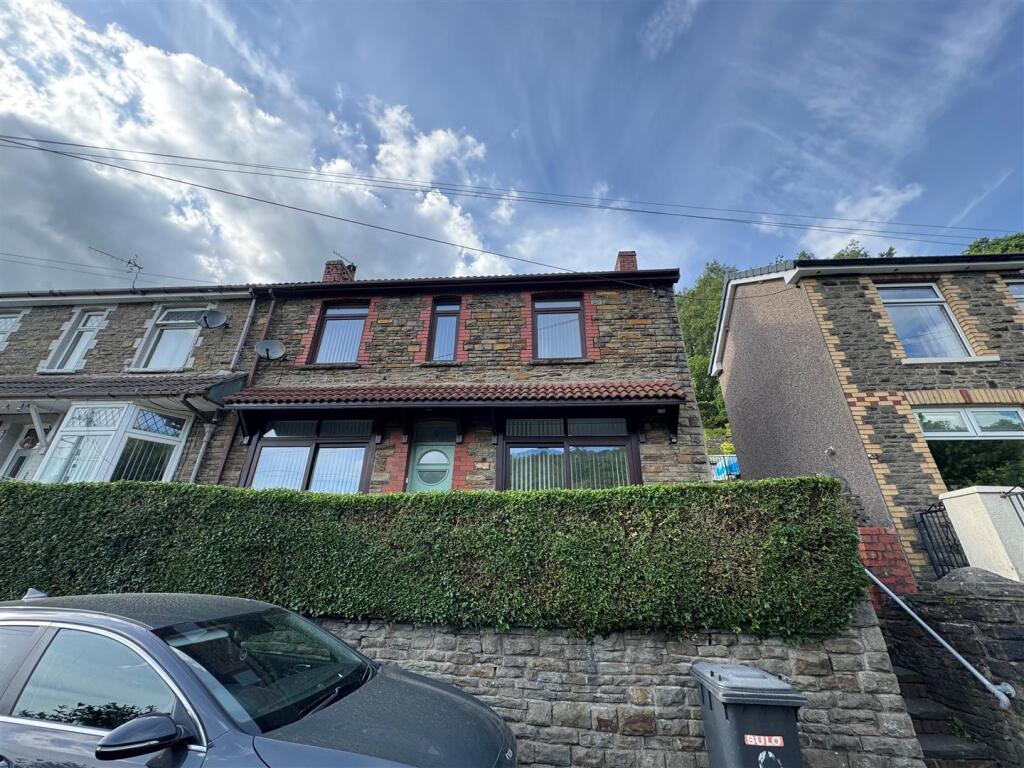 Main image of property: Gladstone Road, Crumlin, Newport