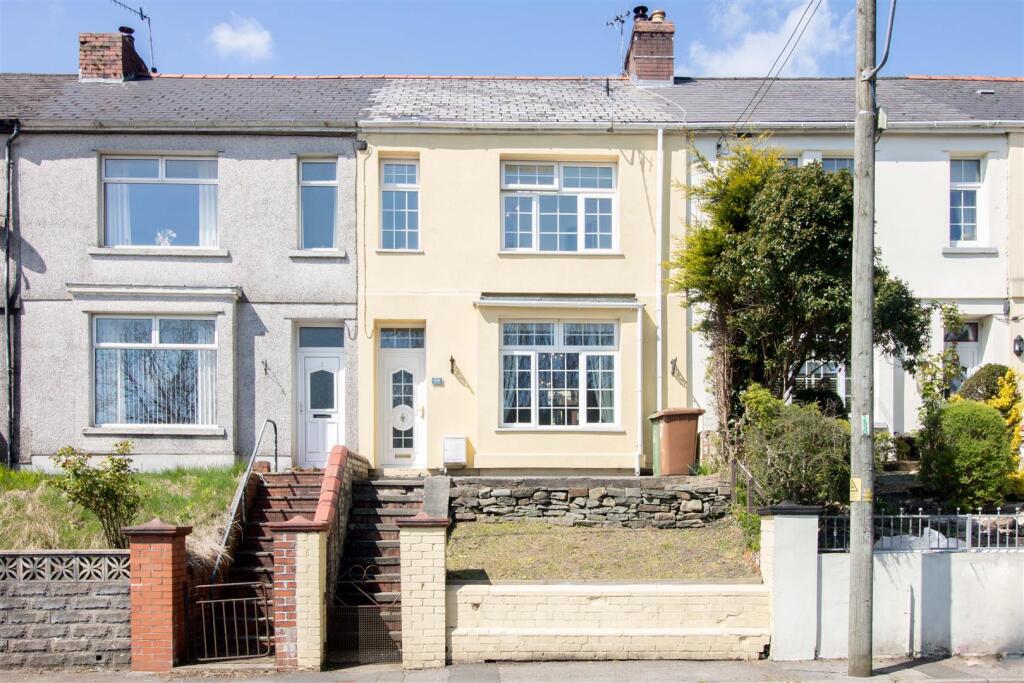 3 bedroom terraced house