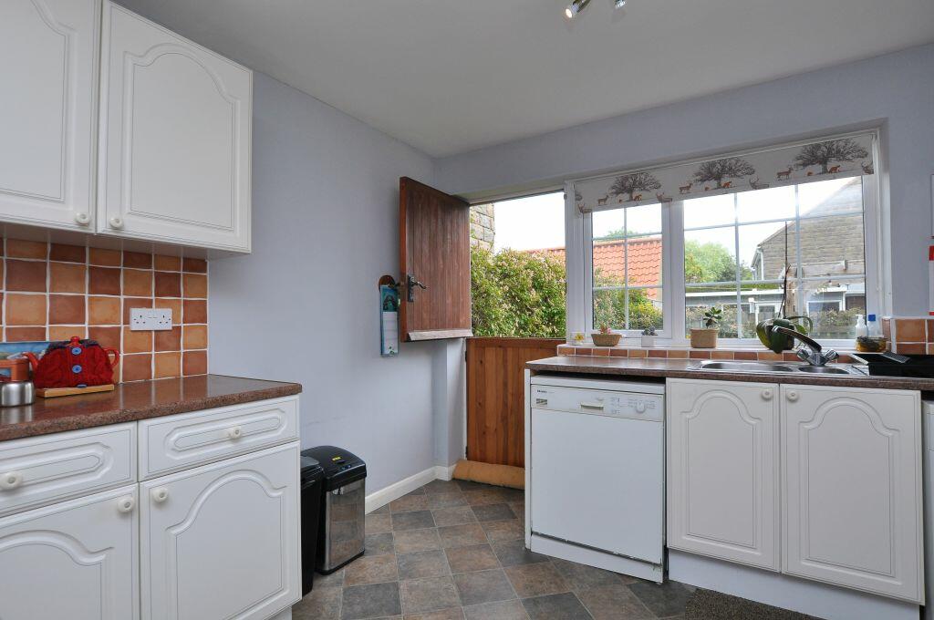 6 bedroom detached house for sale in Newholm Green Farm, Newholm, YO21