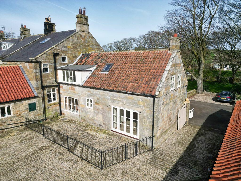 3 bedroom cottage for sale in Ainthorpe Farm Cottage, Ainthorpe, YO21