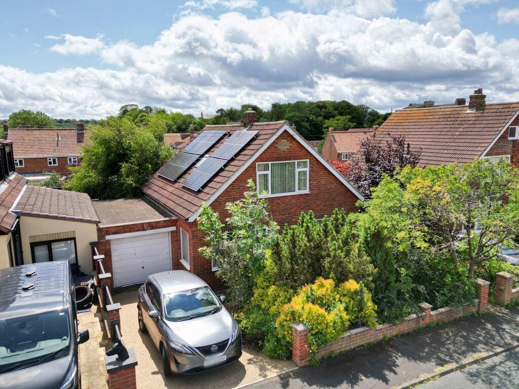 Main image of property: 11 Meadowfields, Whitby