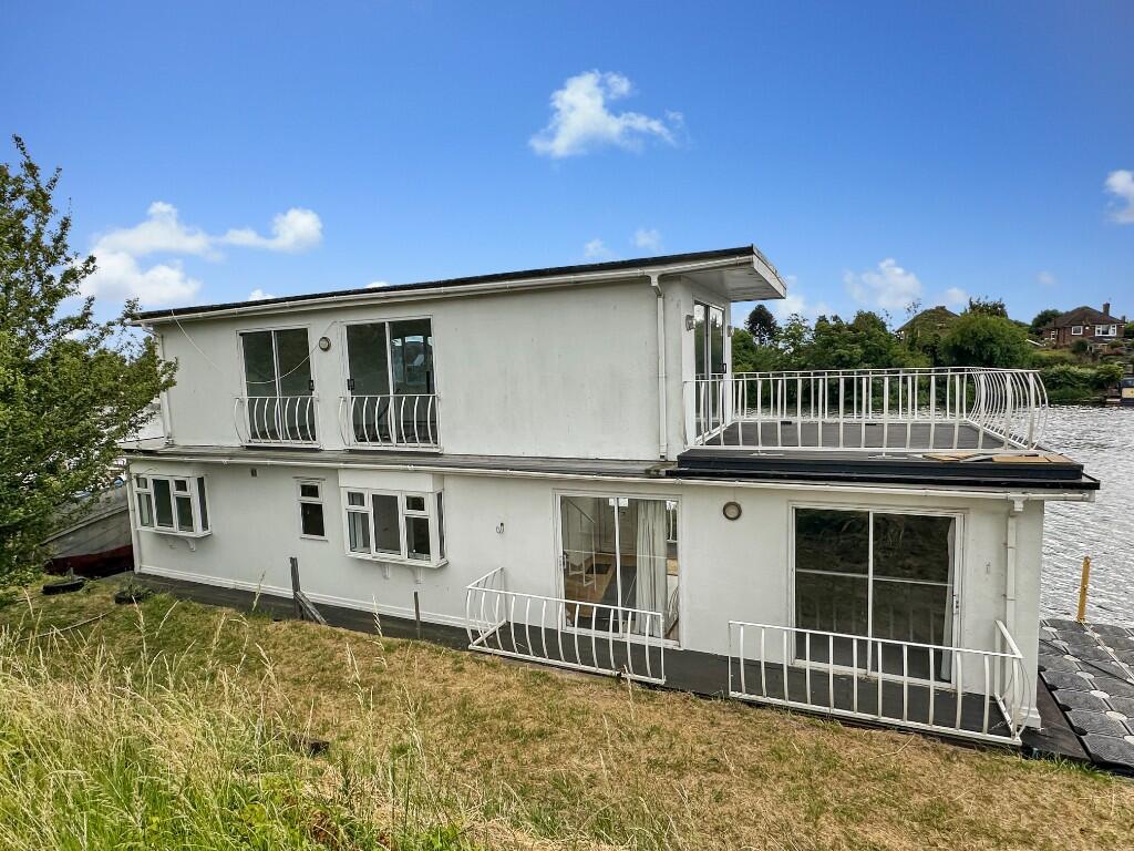 Main image of property:  Hampton, Middlesex, TW12