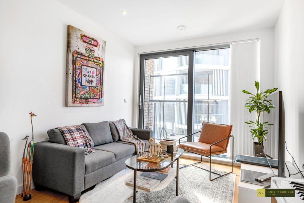 Main image of property: Apartment ,  York Road, London