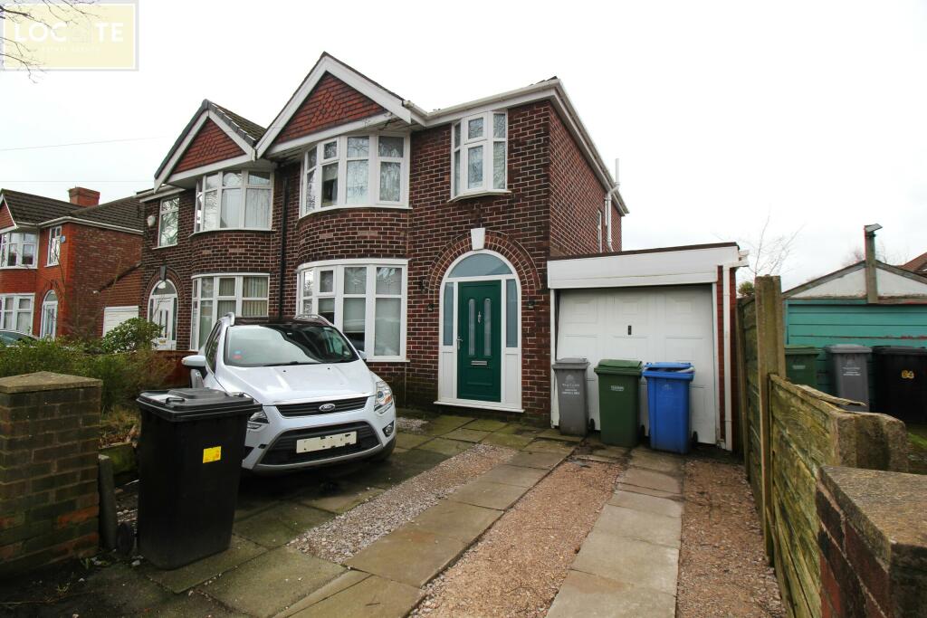 3 bedroom semidetached house for sale in Tiverton Road Davyhulme, M41