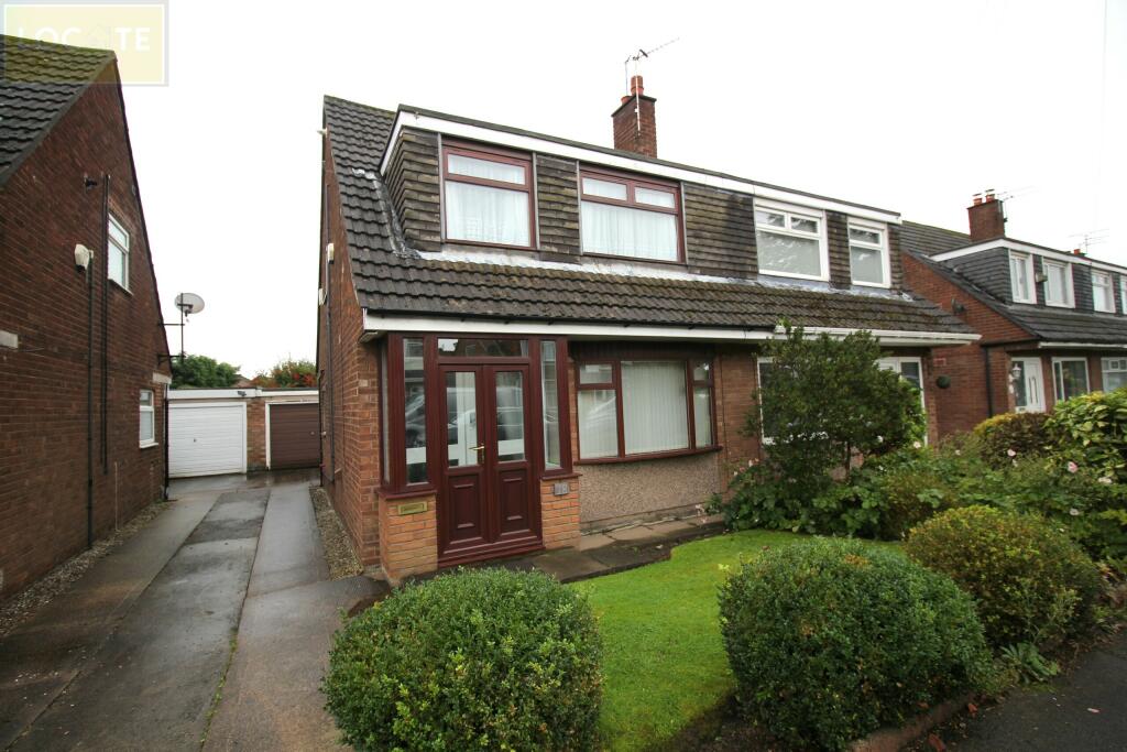 3 bedroom semidetached house for sale in Shetland Way Davyhulme, M41