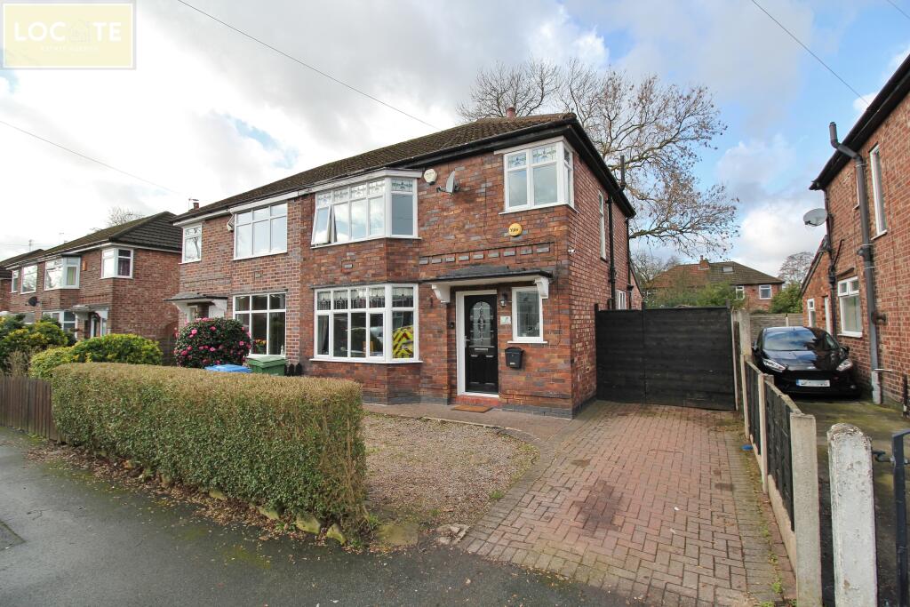 3 bedroom semidetached house for sale in Mount Drive, Urmston, M41