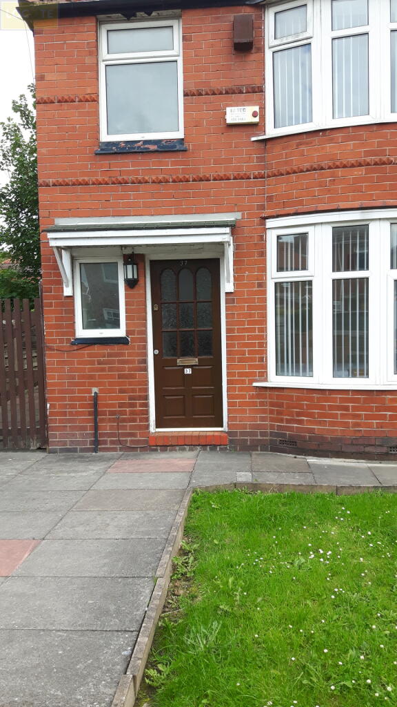 4 bedroom semi-detached house for rent in Brookleigh Road, Withington Manchester,, M20