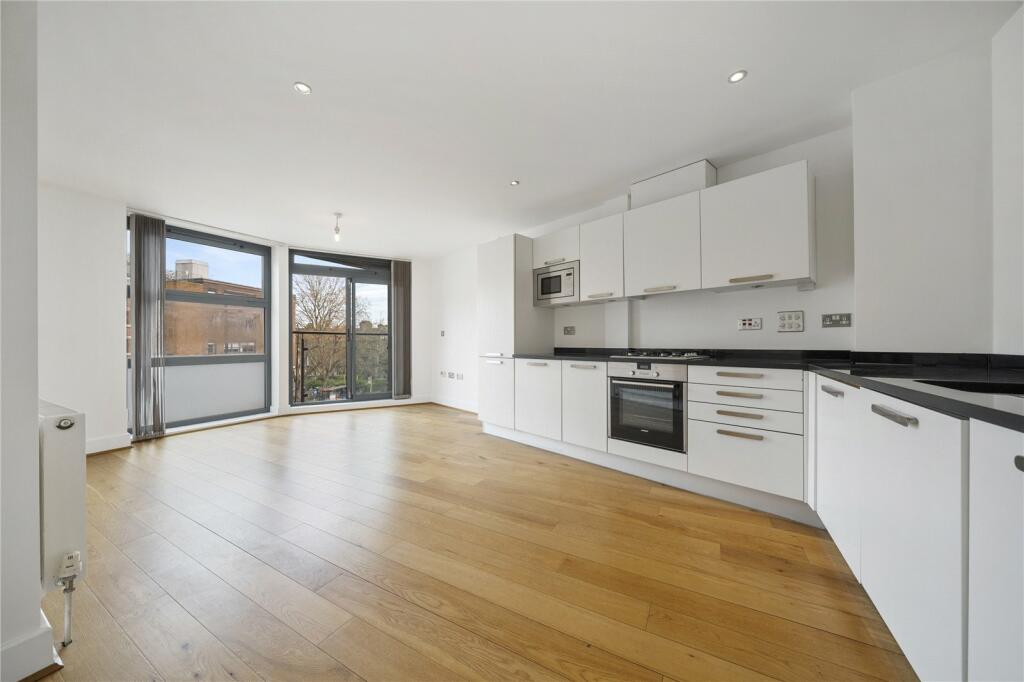 2 bedroom apartment for rent in Goswell Road, London, EC1V