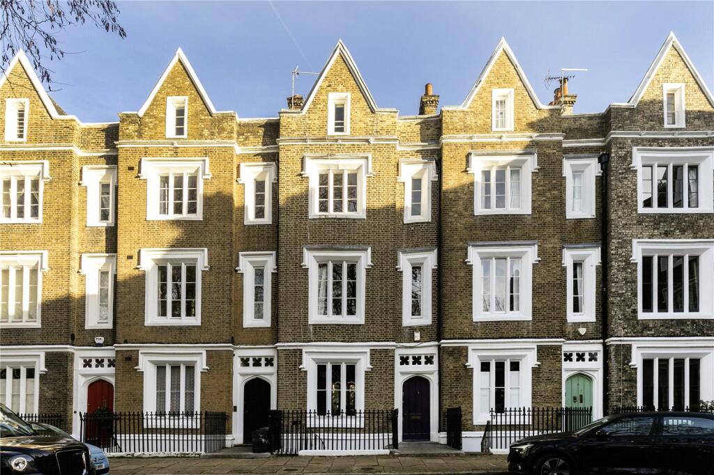 Main image of property: Lonsdale Square, Barnsbury, Islington, London, N1