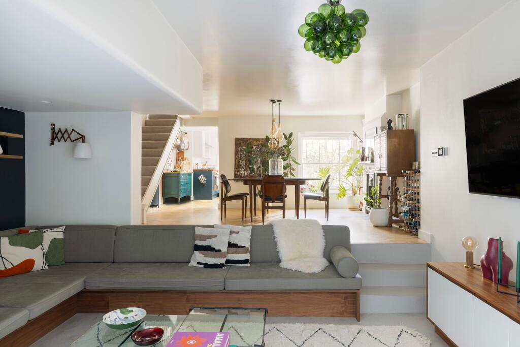 Main image of property: Chatsworth Road, Clapton, E5