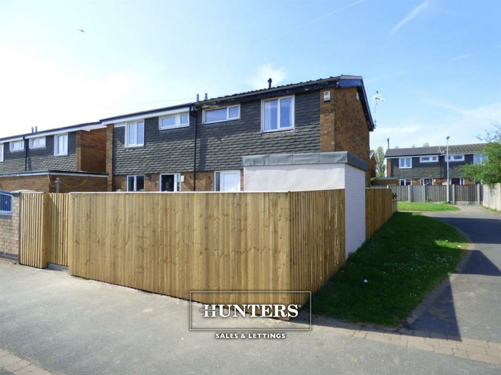 Main image of property: Chequers Close, Pontefract