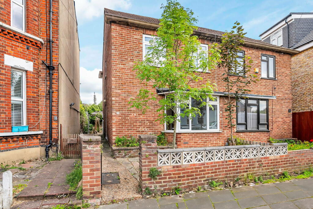 Main image of property: Penrith Rd, New Malden