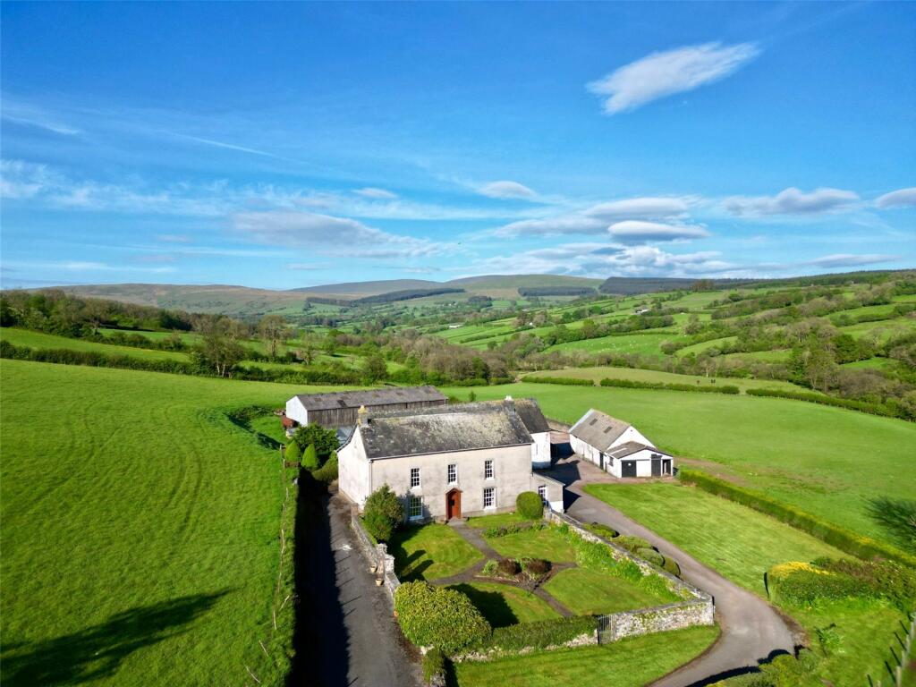 6 bedroom detached house for sale in Crai, Brecon, Powys, LD3